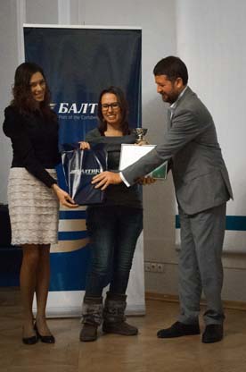 Победители Международной студенческой олимпиады СПбГЭУ получили награды от пивоваренной компании «Балтика»